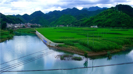 《向往的生活2》里的蘑菇屋要红了